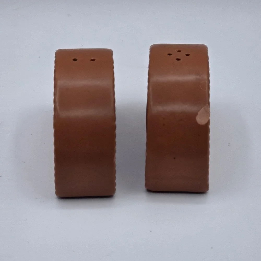 Vtg Avon Terracotta Salt & Pepper Shakers Set Rooster Cow Farmhouse Weiss Brazil